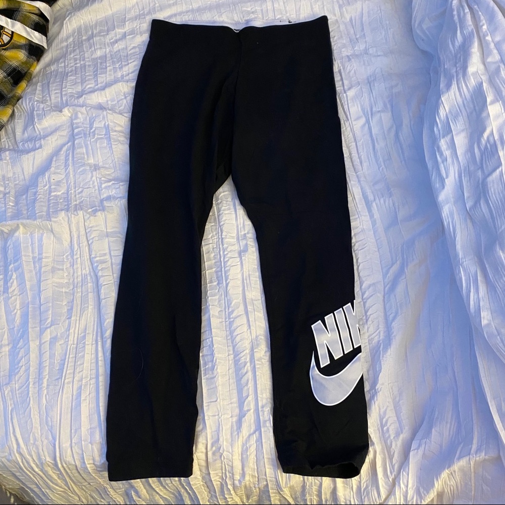 Capri Nike leggings